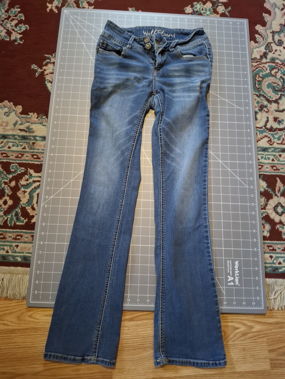 Wallflower Women's Medium Blue Flare Jeans